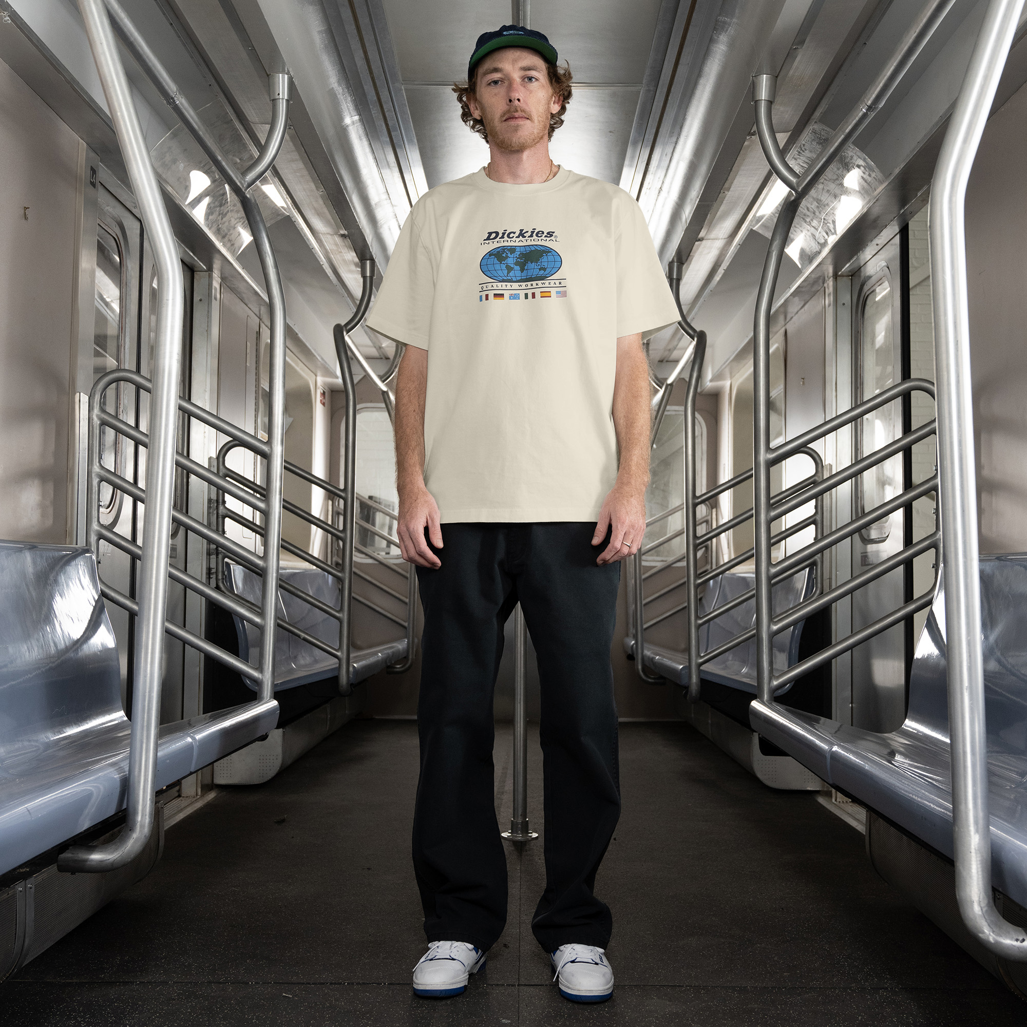 Jake Hayes グラフィック Tシャツ "Dickies Internaional” image number 11