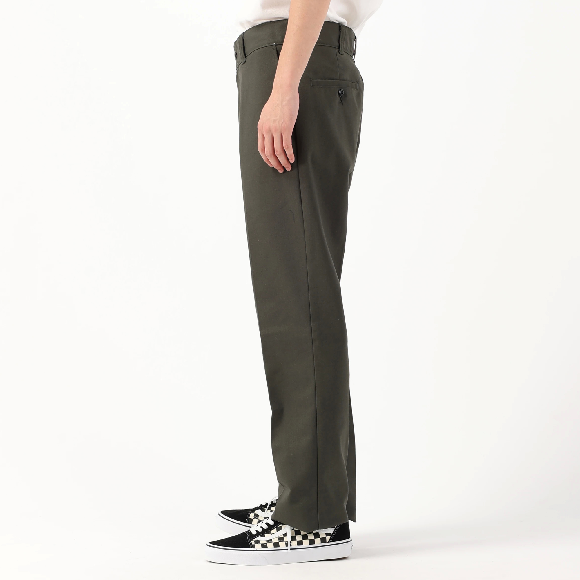 スケートボード スリムフィット パンツ
