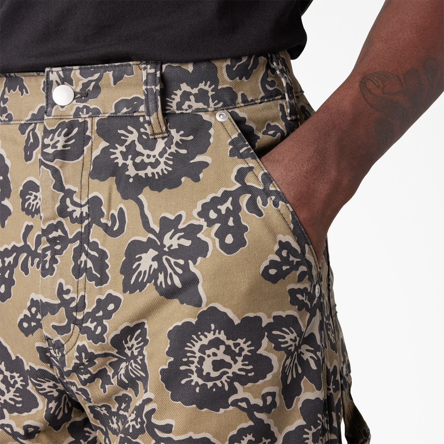 FW23 PREMIUM COLLECTION デザートフローラル ユーティリティ パンツ image number 9