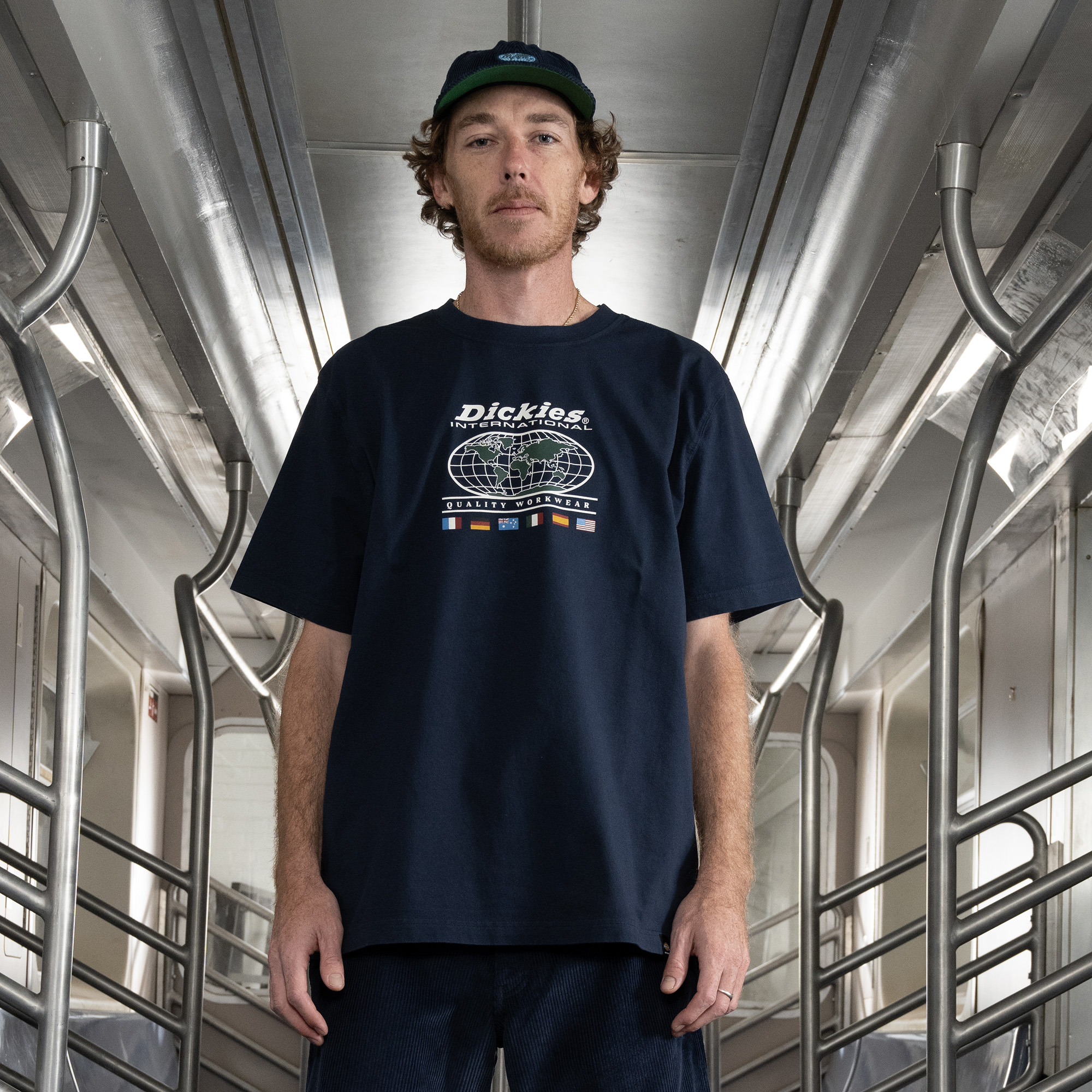 Jake Hayes グラフィック Tシャツ "Dickies Internaional” image number 8